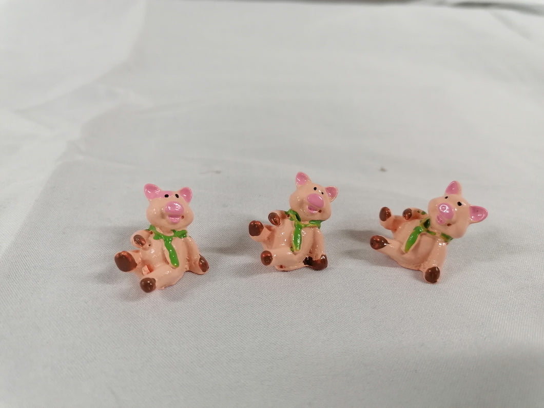 Schweinchen mit Schleife